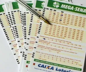 
				
					Mega-Sena acumula e prêmio sobe para R$ 45 milhões
				
				