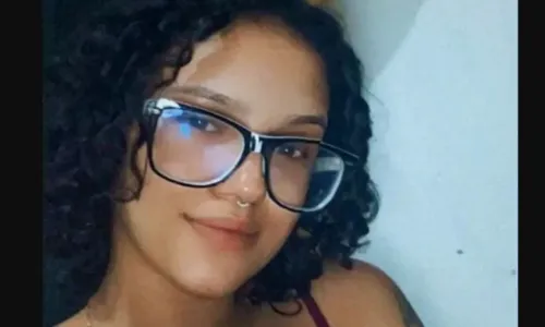 
				
					Estudante é morta a tiros em Feira de Santana
				
				