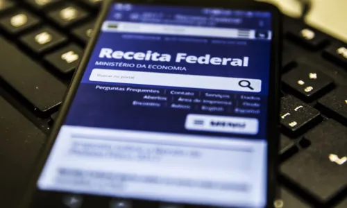 
				
					Fim da obrigatoriedade de declarar ações no IR exige atenção
				
				