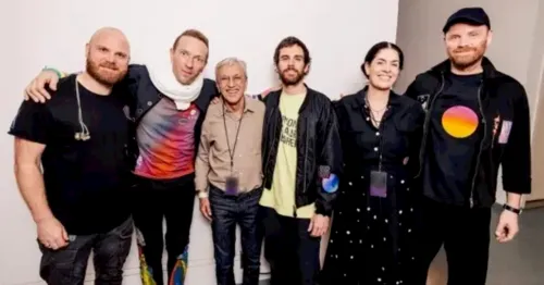 
				
					Coldplay convida filhos de Caetano para participar de show
				
				