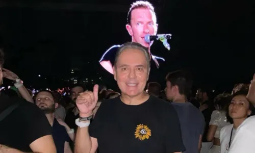 
				
					Após meme, vídeo de Luis Roberto em show do Coldplay viraliza
				
				