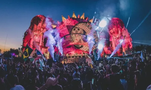 
				
					De R$ 500 a R$ 4 mil: confira os valores do Tomorrowland 2023
				
				