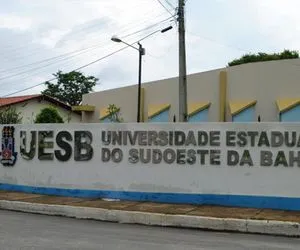 
				
					Uesb oferece mais de 1.200 vagas para transferência de curso
				
				