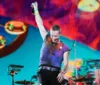 Chris Martin curte samba em São Paulo após shows do Coldplay