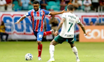 
		Bahia vence Palmeiras com gol no fim e reage no Brasileirão