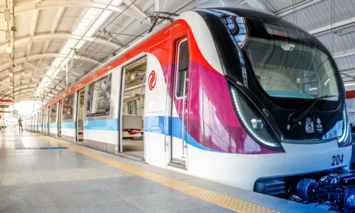 
				
					CCR Metrô Bahia suspende circulação de trens em trecho da Linha 2
				
				