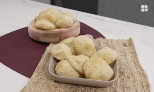 
				
					Café da manhã fit: veja como fazer pão de batata-doce em 35 minutos
				
				