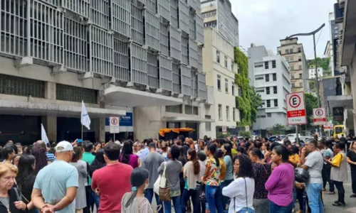 
				
					Censo 2022: Bahia se mantém com a 4ª maior população do país
				
				