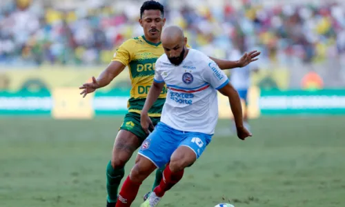 
				
					Com gol contra, Bahia arranca empate contra o Cuiabá
				
				