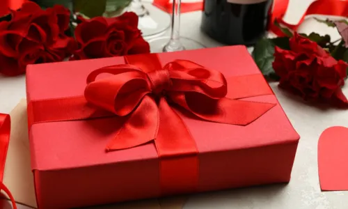 
				
					Confira 5 dicas para escolher um presente para o Dia dos Namorados
				
				