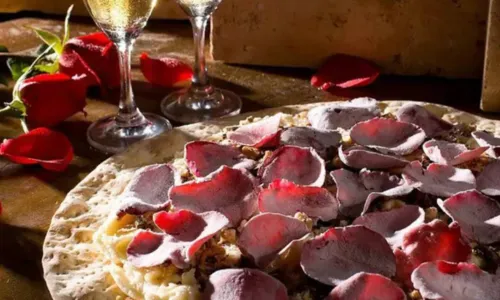 
				
					Dia da Pizza: conheça 10 sabores exóticos da massa ao redor do mundo
				
				