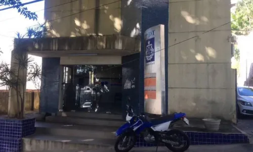 
				
					Estudante denuncia agressão e atos racistas em bar de Salvador
				
				