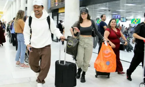 
				
					FOTOS: Xamã é visto com nova namorada em aeroporto do Rio de Janeiro
				
				
