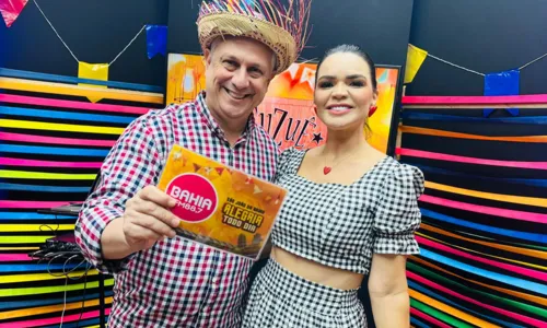 
				
					'Fuzuê Junino': Jeanne Lima estreia quadro da Bahia FM
				
				