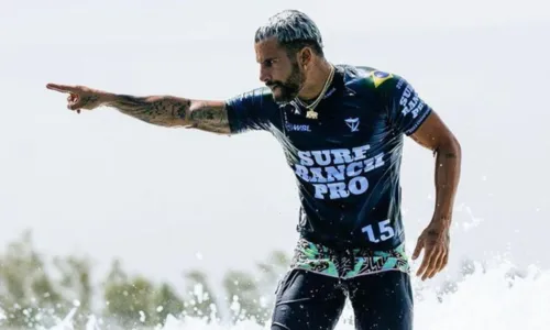 
				
					Italo Ferreira será 1º brasileiro homenageado no Hall da Fama do Surfe
				
				