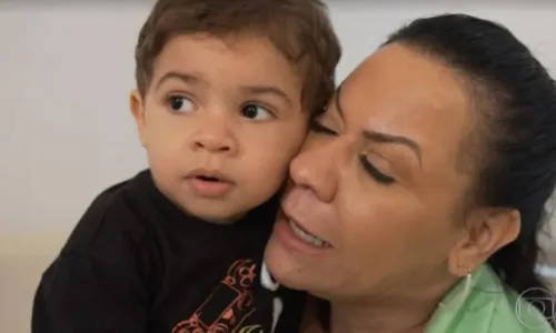 
				
					Mãe de Marília Mendonça revela que neto a chama de 'mãe': 'Dói muito'
				
				