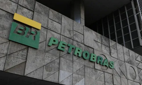 
				
					Petrobras anuncia redução de 7,1% no preço do gás natural
				
				