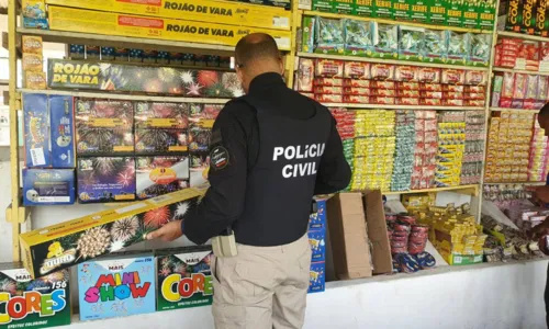 
				
					Polícia Civil fiscaliza pontos de vendas de fogos na Bahia
				
				