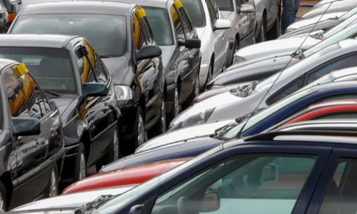 
				
					Programa de incentivo à compra de carros será estendido
				
				