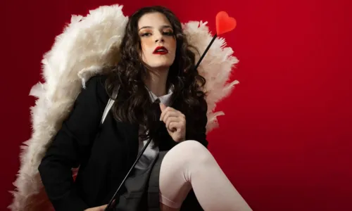 
				
					Revelação da música pop, Luiza Leite lança novo single
				
				