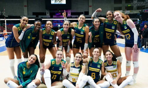 
				
					Seleção feminina vence a primeira na Liga das Nações de vôlei
				
				