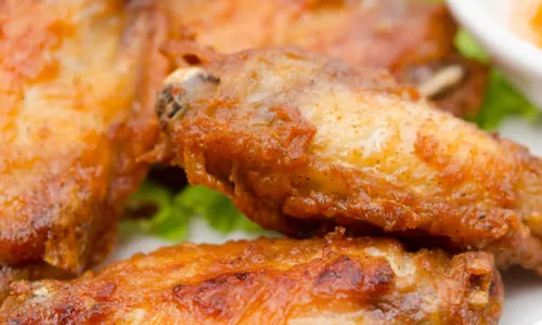 
				
					Vapt-Vupt: aprenda a fazer um frango crocante sem fritar
				
				