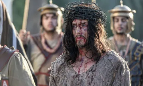 
				
					Relembre atores que viveram Jesus na 'Paixão de Cristo'
				
				