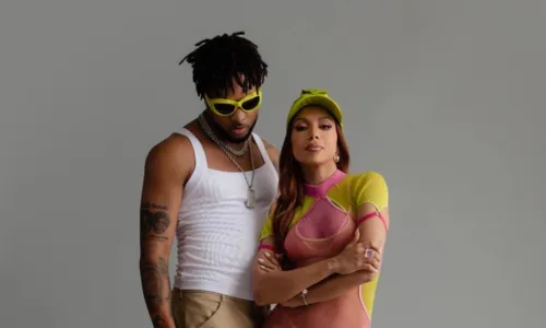 
				
					Zaac e Anitta lançam remix brega funk de 'Mais Uma'
				
				