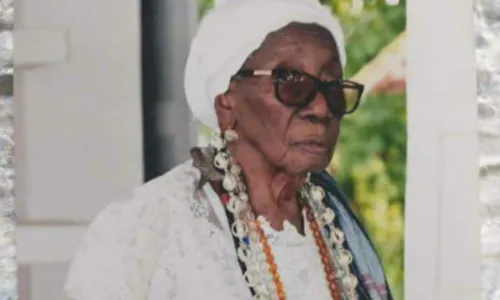 
				
					Morre Mãe Olga, última matriarca do Terreiro Bate-Folha, aos 98 anos
				
				