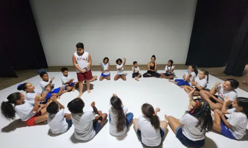 
				
					Escolas municipais de Salvador recebem projeto de vivência teatral
				
				