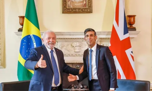 
				
					Reino Unido anuncia investimento de R$ 500 milhões no Fundo Amazônia
				
				