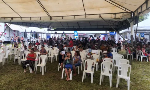
				
					Mutirão do Bahia Meio Dia atende mais de 400 pessoas nesta quinta (11)
				
				