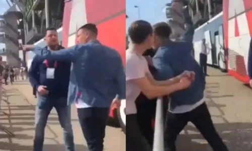 
				
					Jogador do Ajax dá soco em torcedor após ofensa racista a companheiro de time
				
				
