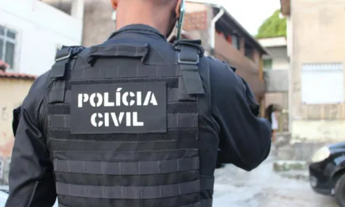 
				
					Polícia Civil faz operação de combate a homicídios em Salvador
				
				