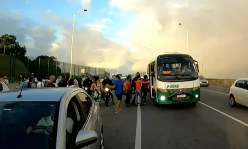 
				
					2º dia de greve: prefeituras divulgam esquemas especiais de transporte
				
				