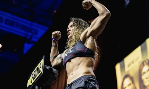 
				
					Amanda Nunes vence mexicana Irene Aldana e anuncia aposentadoria
				
				