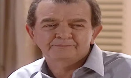 
				
					Ator de 'Mulheres Apaixonadas' morreu enquanto gravava novela
				
				