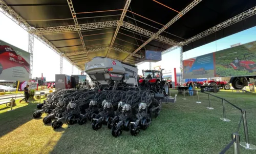 
				
					Bahia Farm Show 2023 impressiona com máquinas, espaço e diversidade
				
				