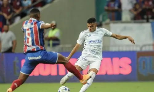 
				
					Bahia joga mal contra o Cruzeiro e chega ao 8º jogo sem triunfo
				
				