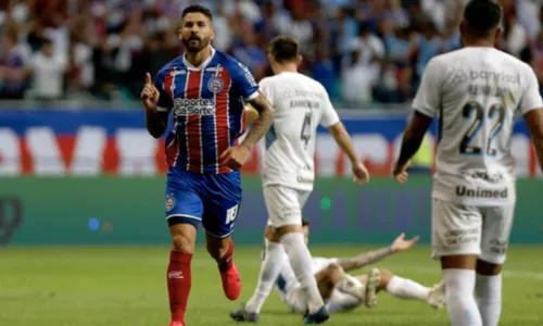 
				
					Bahia sofre gol no fim e empata com Grêmio na Copa do Brasil
				
				