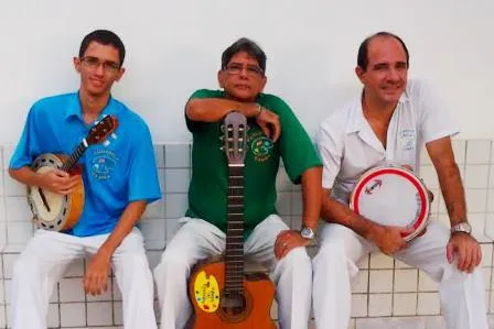 
				
					Banda Aquarela do Samba faz apresentação em clima junino
				
				