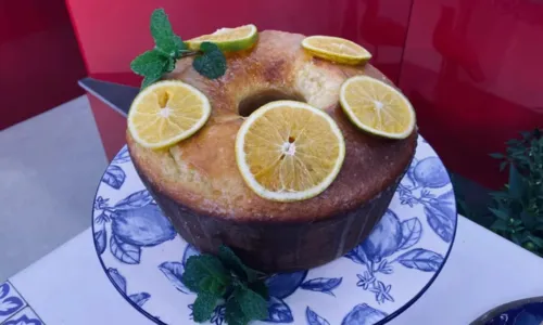 
				
					Bolo de maionese? Veja como fazer receita inusitada em 35 minutos
				
				