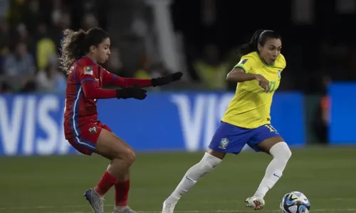
				
					Brasil goleia o Panamá na estreia da Copa do Mundo Feminina
				
				