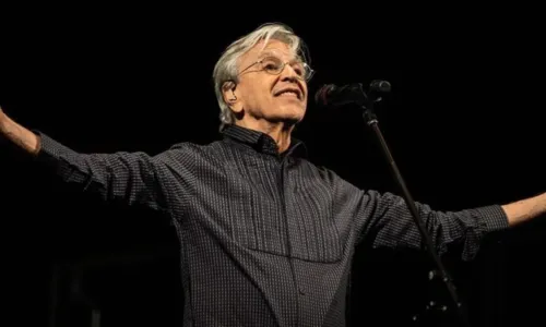 
				
					Caetano Veloso anuncia venda de ingressos para show na Concha; confira
				
				