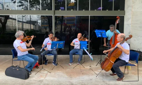 
				
					Camerata Bahia Cordas se apresenta no Museu Geológico da Bahia
				
				