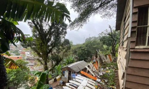 
				
					Ciclone extratropical provoca morte de oito pessoas no RS
				
				