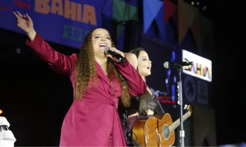 
				
					Com Parque lotado, Maiara e Maraisa fazem show cheio de hits
				
				