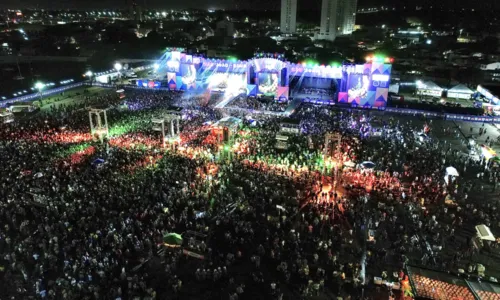 
				
					Confira imagens do 2º dia de festa do São João de Salvador
				
				