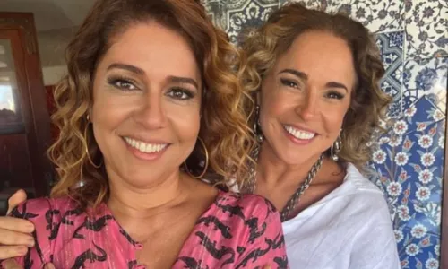 
				
					Daniela Mercury comemora 58 anos e ganha declaração da esposa: 'Te amo'
				
				