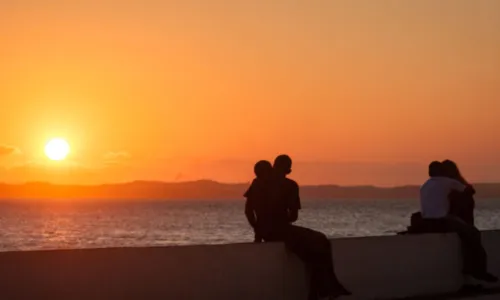 
				
					Dos clássicos aos inusitados: saiba onde ver o pôr do sol em Salvador
				
				